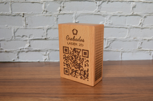 Cargar imagen en el visor de la galería, QR madera taco