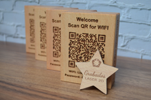 Cargar imagen en el visor de la galería, QR madera taco
