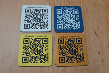 Cargar imagen en el visor de la galería, Placas QR plástico