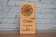 Cargar imagen en el visor de la galería, Cubo de Madera Personalizado con Grabado Láser