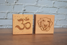 Cargar imagen en el visor de la galería, Cubo de Madera Personalizado con Grabado Láser