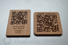 Cargar imagen en el visor de la galería, Placa QR de Madera Autoadhesiva

