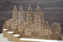 Cargar imagen en el visor de la galería, Trofeo de madera personalizable tamaño mediano
